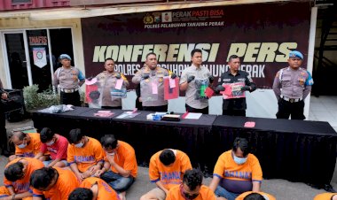 Polres-Tanjungperak-Ungkap-13-Kasus-Kriminalitas-di-Awal-Tahun-2025,-Amankan-14-Tersangka