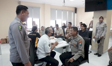 Cek-Kesehatan-Berkala,-Melalui-Pemeriksaan-Kesehatan-Gigi-Anggota-Polresta-Sidoarjo