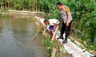 Warga-Permata-Candiloka-Manfaatkan-Lahan-Kosong-untuk-Budidaya-Ikan-Mujair,-Dukung-Swasembada-Pangan