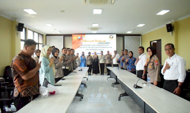 Polresta-Sidoarjo-Gelar-Pembekalan-Zona-Integritas-Pelayanan-Publik,-Komitmen-Pertahankan-Predikat-WBK-dan-WBBM
