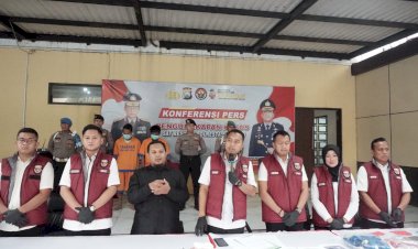 Dua-Pelaku-Pencurian-Mobil-Pick-Up-di-Taman-Sidoarjo,-Berhasil-Diamankan-Polisi