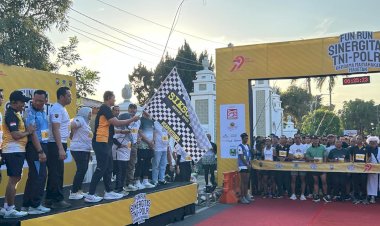Semarak-Fun-Run-Wujud-Sinergitas-TNI-Polri-Bersama-Masyarakat-Peringati-Hari-Bhayangkara-ke-79-di-Magetan