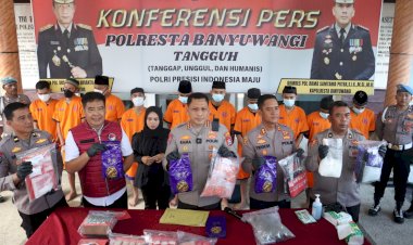 Polresta-Banyuwangi-Berhasil-Ungkap-Narkoba-Selama-Agustus-2025-Amankan-10-Tersangka-Sita-4,4Kg-Sabu-dan-Ribuan-Butir-Okerbaya