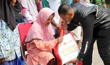 Social-Riding-:-Polres-Kediri-dan-Komunitas-DBK-Jelajah-Desa-Sambil-Berbagi-untuk-Warga