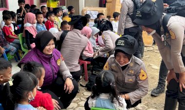 Datang-untuk-Mengabdi-Hadir-untuk-Menyembuhkan-9-Taruna-Akpol-dan-SSDM-Polri-Laksanakan-Trauma-Healing-Perdana-di-Aceh-Tamiang
