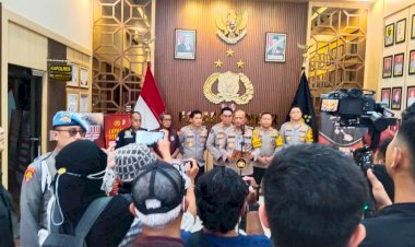 Polda-Jatim-Pastikan-Situasi-Terkendali-dan-Tidak-Ada-Korban-Jiwa-pasca-Ledakan-di-Masjid-Jember