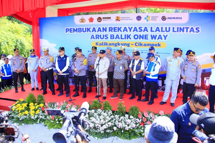 Kapolri Jelaskan Alasan Berlakukan One Way Nasional di Puncak Arus Balik Lebaran
