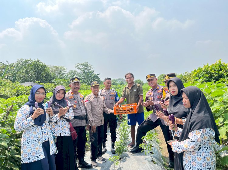 Kapolsek Taman Terima Peninjauan Polresta Sidoarjo di Desa Penggerak Ketahanan Pangan