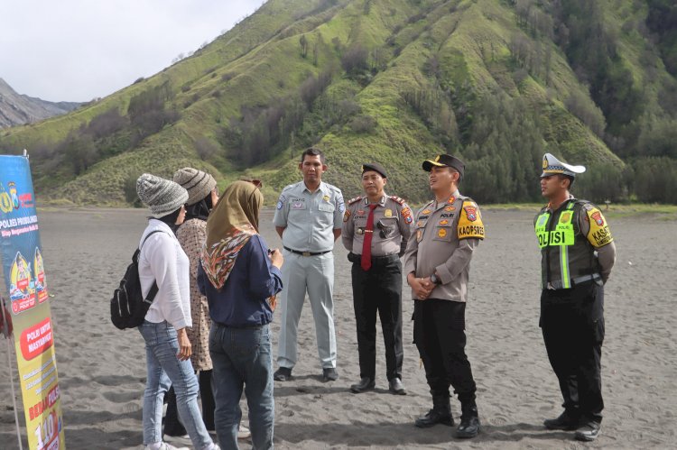 Polres Probolinggo Tingkatkan Patroli dan Pengamanan di Gunung Bromo saat Libur Idul Adha 2025