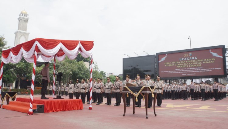 Kapolresta Sidoarjo Pimpin Sertijab Pejabat Utama dan Kapolsek Jajaran