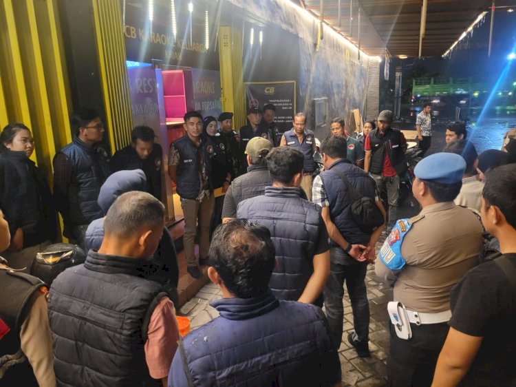 Antisipasi Peredaran Narkoba, Polisi dan TNI Razia Kafe serta Tempat Karaoke di Sidoarjo