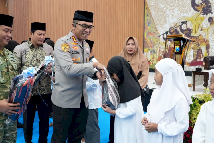 Polresta Sidoarjo Gelar Buka Puasa Bersama dan Santunan, Ramadan Momentum Pererat Kerukunan dan Tumbuhkan Peduli Sesama